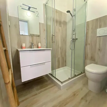 Corallo Guest house *